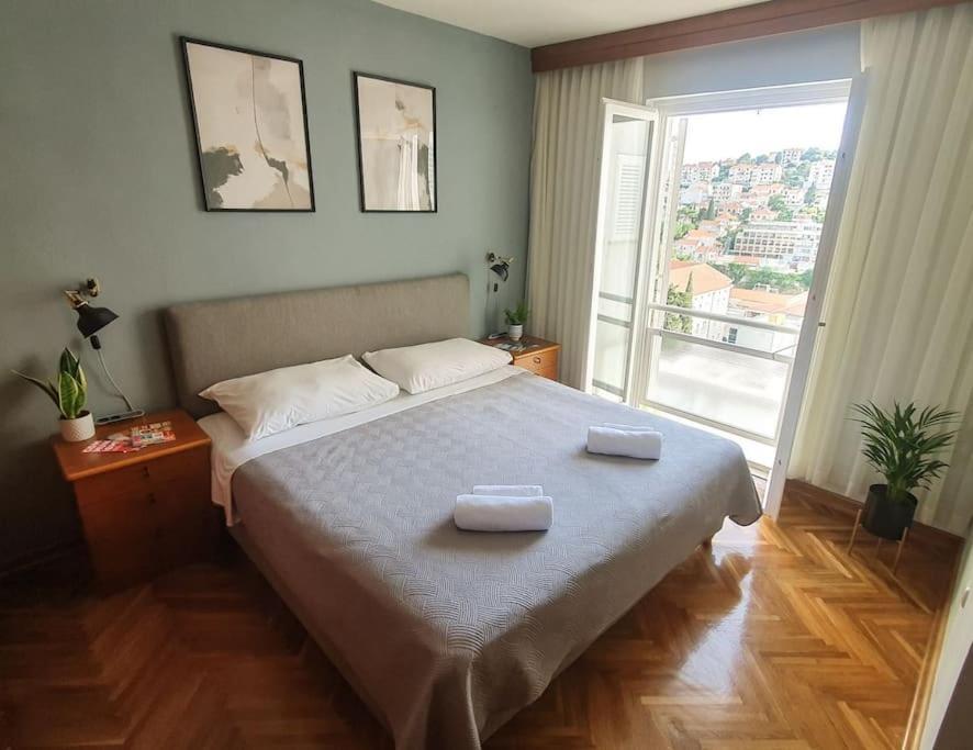 Apartment Carrington دوبروفينك المظهر الخارجي الصورة