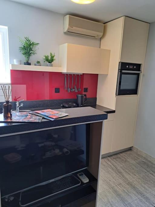 Apartment Carrington دوبروفينك المظهر الخارجي الصورة