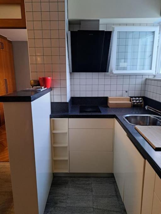 Apartment Carrington دوبروفينك المظهر الخارجي الصورة